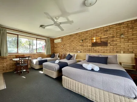 Ocean View Motor Inn Merimbula Отели в г. Меримбула