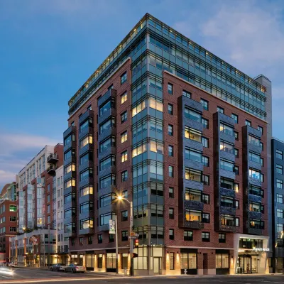 Hyatt Place San Francisco/Downtown Hotels near Thee Parkside