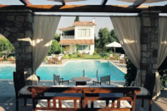 Nicolas Village Club