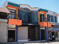 Lolas Hotels in San Jose