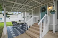 Boat and Fish on Lewisville Lake Pet-Friendly Haven