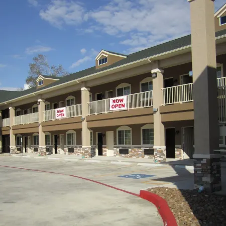 Highlands Suites