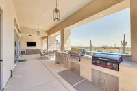 7 Mi to Lost Dutchman: Home w/ Pool + Patio!