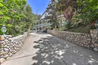 Ornate Lake Arrowhead Home with Deck - balcony