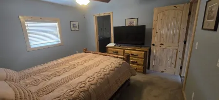 Rustic cabin charm with modern comforts—your cozy escape to nature awaits!