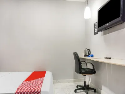 Collection O 91131 New V1 Hotel Near Stasiun Mangga Besar Hotels in der Nähe von RPTRA Nusa Indah Komplek BPPT