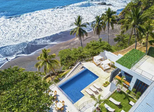 Garten Hotel Hotels in El Zonte