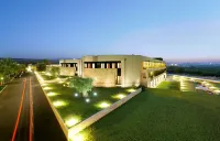 Grand Hotel la Chiusa di Chietri Hotels near Da Intini