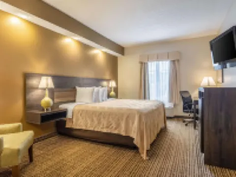 クオリティ イン ローム サウス ロームのホテル