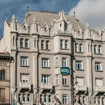 Baross Hotel by Mellow Mood Hotels Отели рядом со станцией Восточная (Восточная) железнодорожная станция