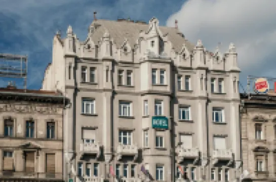 바로스 시티 호텔 켈레티 동부 기차역 주변 호텔