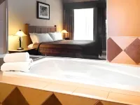 Murray Premises Hotel - Hot Tub