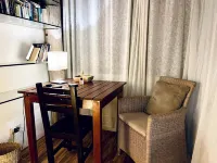 Charming Studio with Kitchen and Air Con – 4 Min Walk to Beach