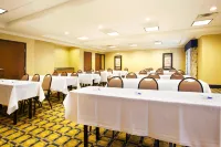 ฮอลิเดย์ อินน์ เอ็กซ์เพรส โรงแรม แอนด์ สวีทส์ ชิคาโก เซาท์ แลนซิง บาย IHG