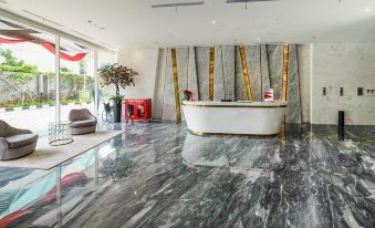 Warm and Cozy Studio Room at Menteng Park Apartment