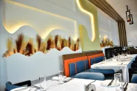 The Thribeka International Hotel - Bữa sáng