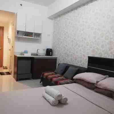 Grand Riviera Condotel infront of us embassy 17FL Rooms