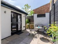 Torino Lodge Hotels in Newbridge