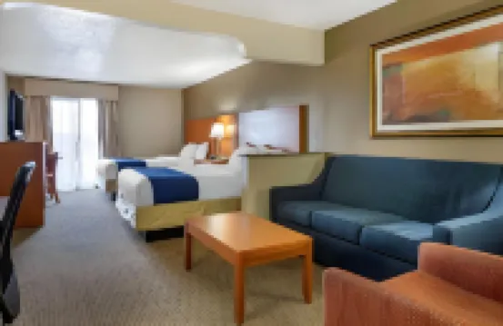 컴포트 스위트 오번 힐스