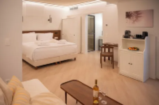 Liberty Suites Spetses