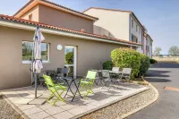 Ace Hotel Issoire Hotels in Le Broc