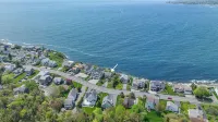 3Br Oceanfront on Nubble Cliffs!