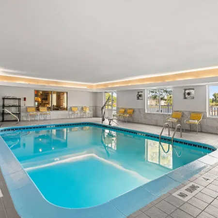 Comfort Inn & Suites Olathe - Kansas City
