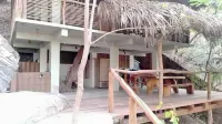 Devine virgin bay New tree house pvt/room palapa
