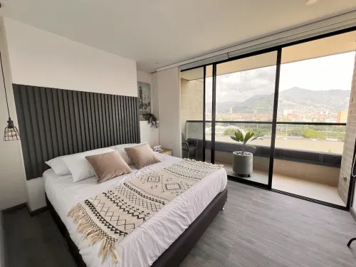 Spacious loft at amazing location!