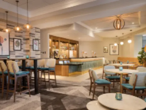 達特福德橋希爾頓逸林酒店 達特福德酒店