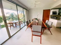 Marina-front Apartment in Ixtapa nearby beaches and cycling trail!