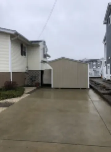 Waterfront cottage 蛋港鎮酒店