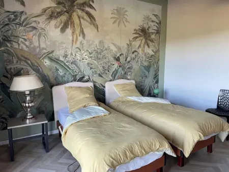 Gîte in architect-designed house