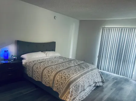 Cozy Sanctuary in LA