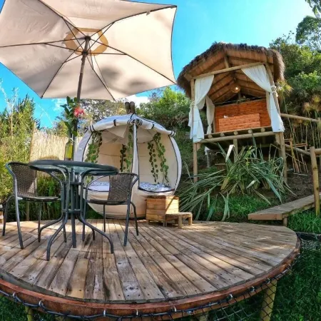 Levit Glamping - Hotel Guatapé Peñol