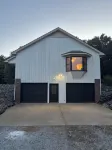 The Hidden Maple - 10 minutes to MSU - Pet & Kid Friendly - Secluded with Pond!