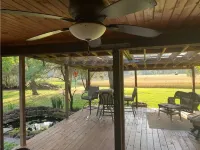 1880 Country Farmhouse. Quiet-Lake-Hunt-Pets ok