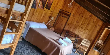 A haven of peace in the heart of nature. Ideal for families with pets Отели в г. Рибера дель Хукар