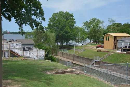 Tiny House on the Lake in Salina, Oklahoma