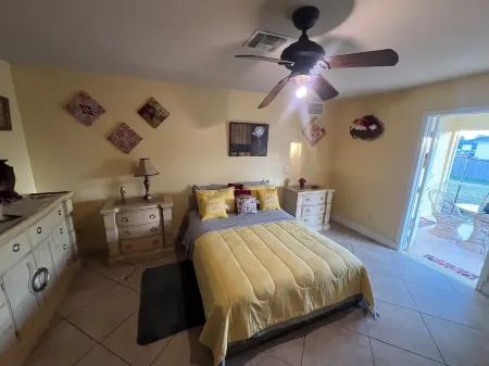 Make yourself at home in this delightful 1-bedroom Lehigh Acres retreat.