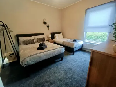 Rosa House Hotels near Darlington Railway Station