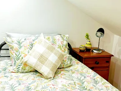 Cosy 3 BDR House Near Manchester City Centre Free WiFi Hotels in Levenshulme