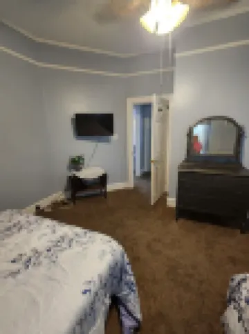 Charming 2Br-3Bed Home with WiFi Wooden Rockers on Porch in Wonderful Kannapolis