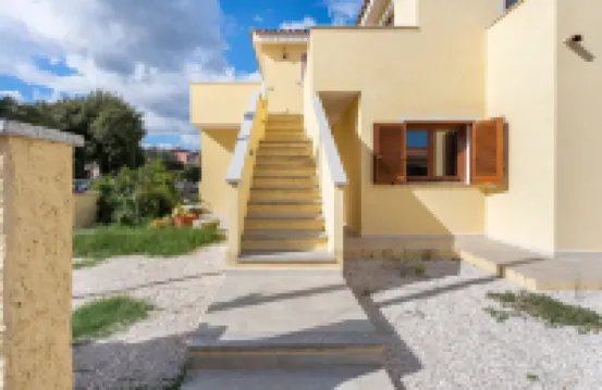 Debora apartment with private parking just minutes from the sea Hotels in Loiri Porto San Paolo