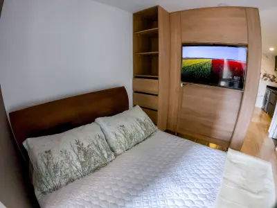 Cómodo Loft en Centro de Bogotá, a 10 Minutos de Monserrate Отели в г. Лос Мартирес