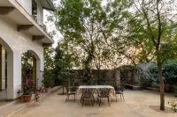 Lavish 1 Bedroom Bungalow Jaipur Common Pool