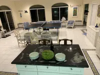 The Xanadu Tradewinds, Home Away to Paradise 8000 sq ft of privacy and a Pool.