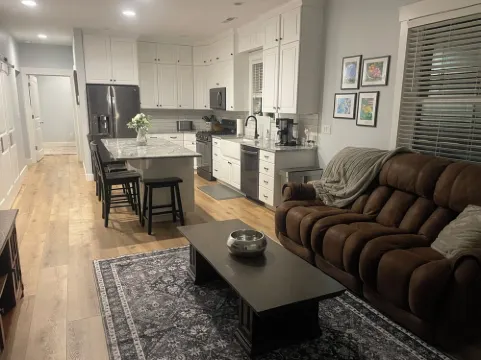 Charming 2-bedroom backyard apartment in gorgeous Ogden with WiFi,