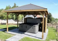 Bramley Suite - The Apple Barn at Hungarian Hall, Pettistree, Woodbridge Hotels in Woodbridge