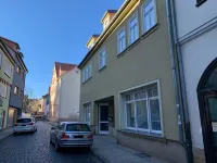 Bella Vita-außergewöhnliches Appartment in der Residenzstadt Gotha mit Parkplatz